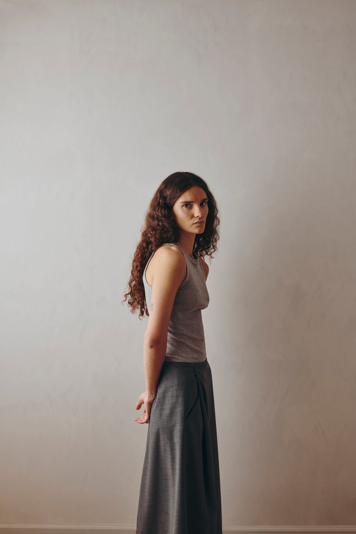 Dark Heather Grey