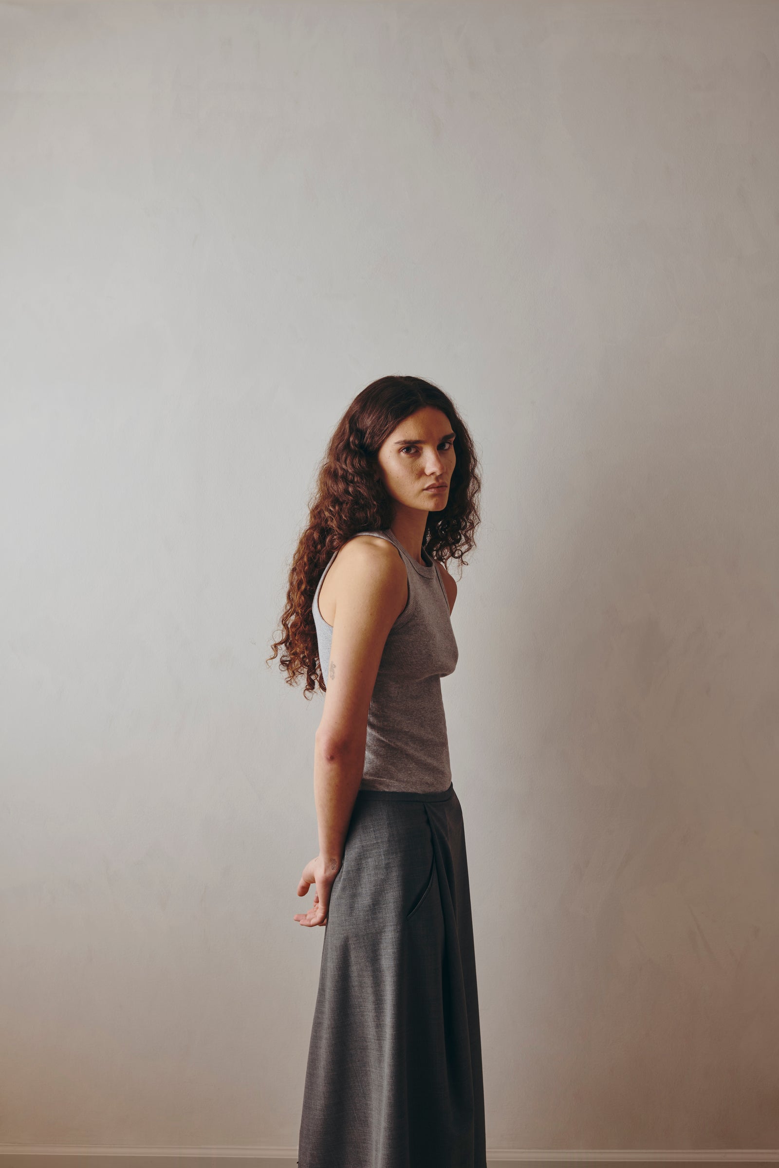 Dark Heather Grey